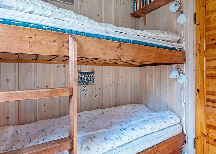 6 Person In Sandefjord-by Traum *